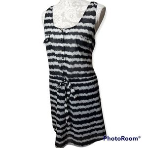 Bar lll black/white cover-up/dress size large